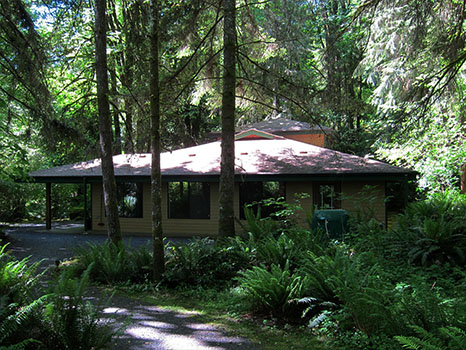 Diamond Hall at Cloud Mountian Retreat Center